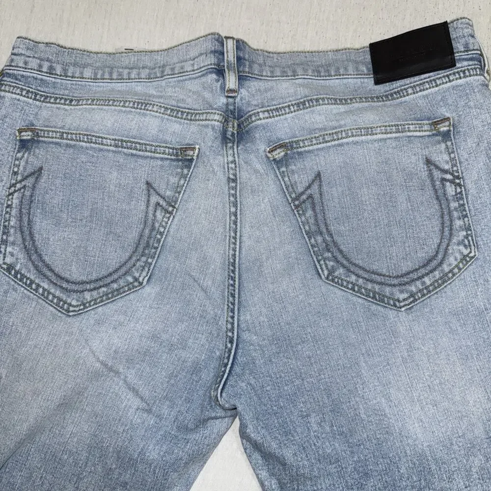 True Religion GENO Relaxed Slim Straight Light Blue Jeans Men size 36W 34L EUC